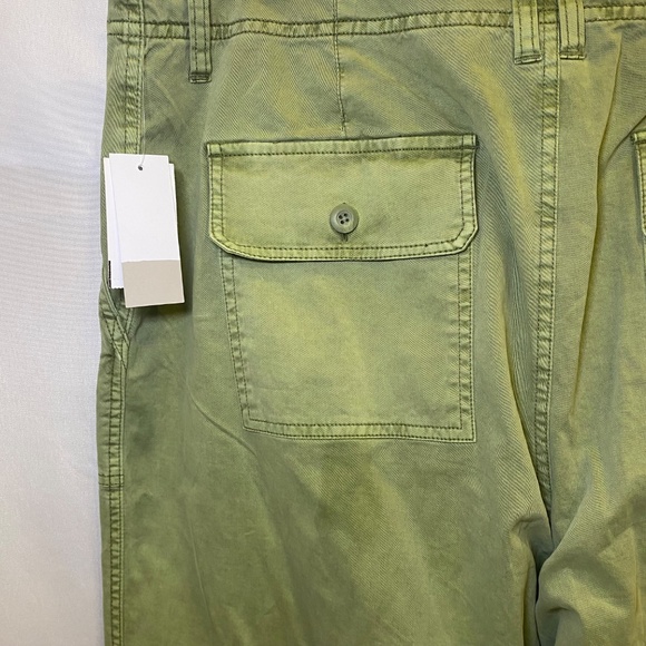 NWT BP sage green cargo pants sz 16 - Picture 6 of 12